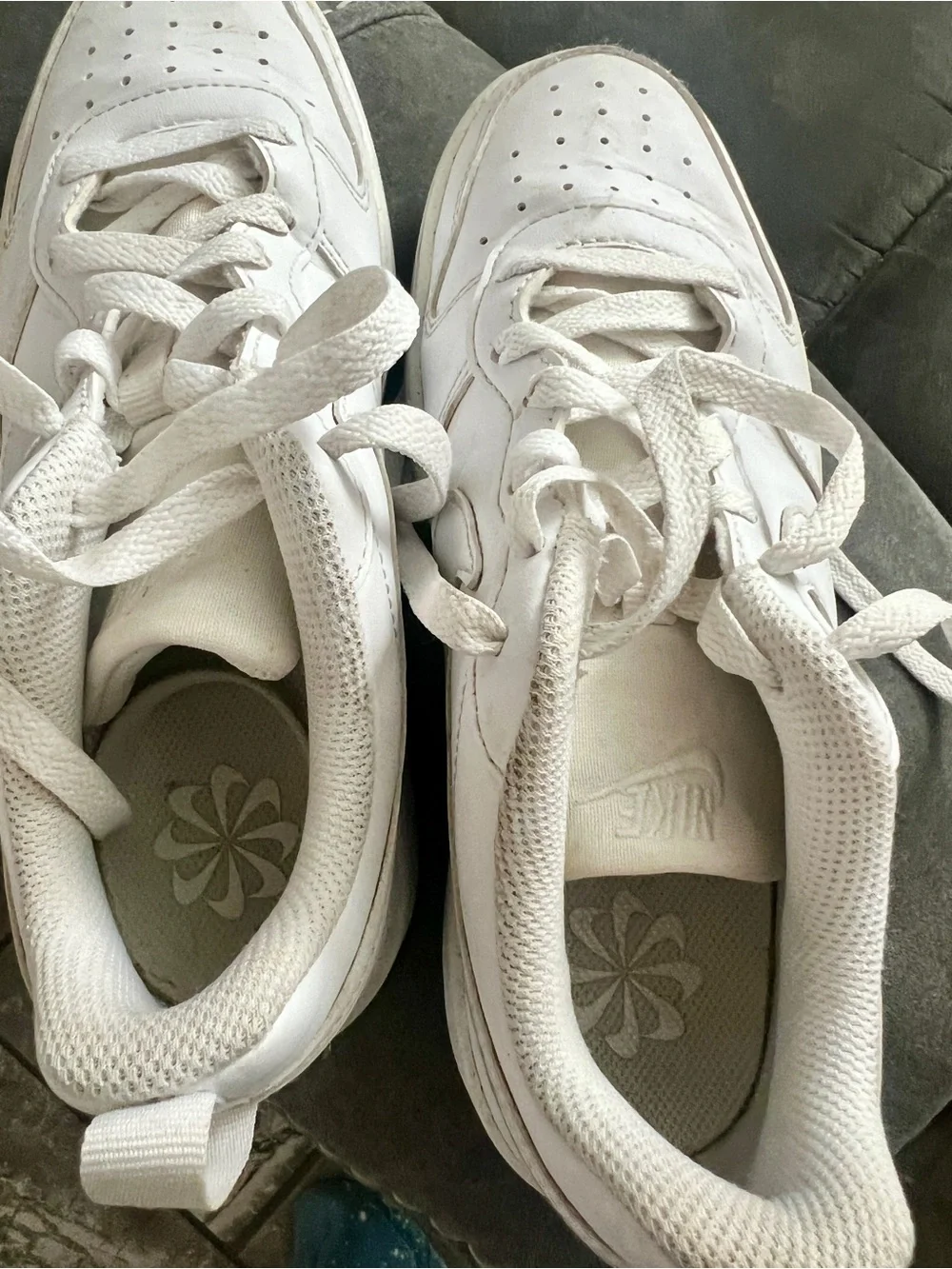 Size 5 Nike White Low-Top Leather Sneakers